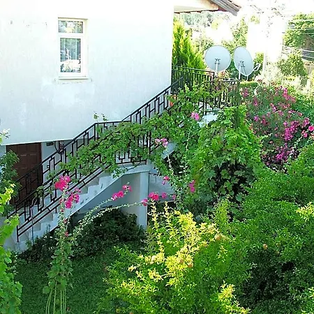 Gultepe Aparthotel Kusadasi